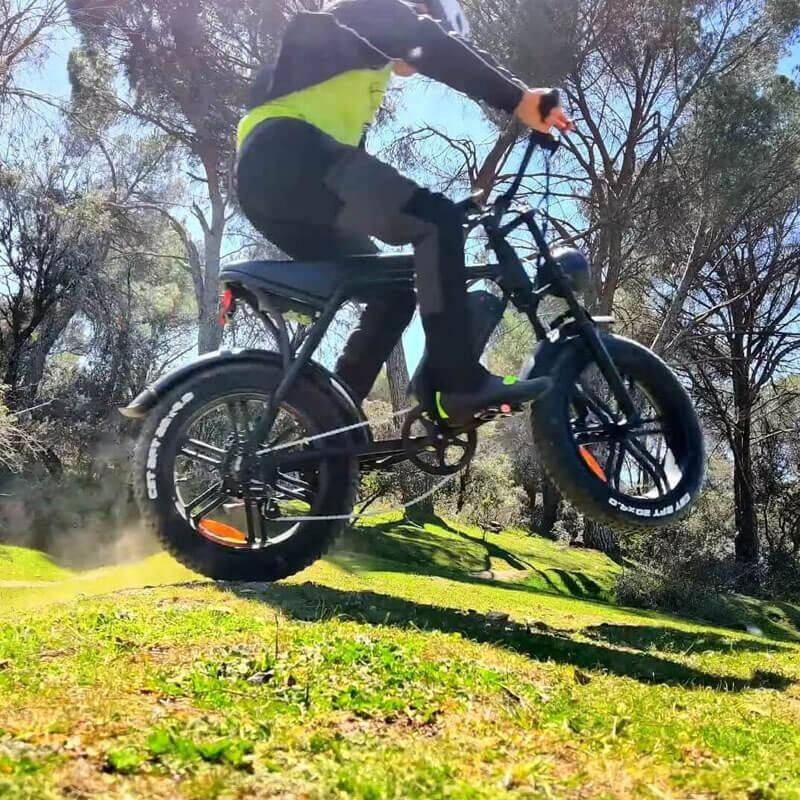 Электровелосипед Cruzzer V8