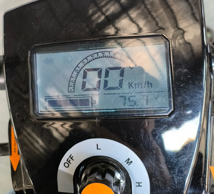 Электоскутер Cruzzer LOTUS MG синий